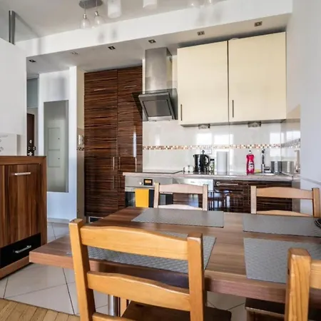 Urban - Great Location - Center - Grzybowska 61a * Varsavia