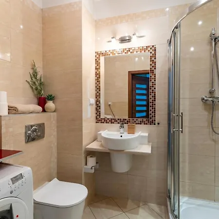 Golden - Big And Bright In Platinum Towers- Browary- Grzyb61a דירה